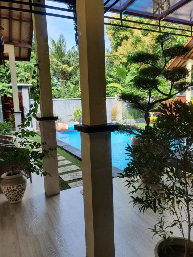 罗威那 Mias Jungle House酒店 外观 照片