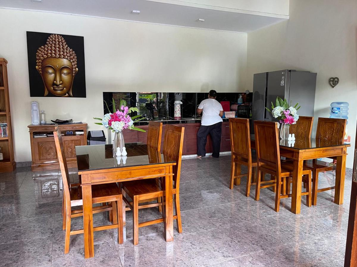 罗威那 Mias Jungle House酒店 外观 照片